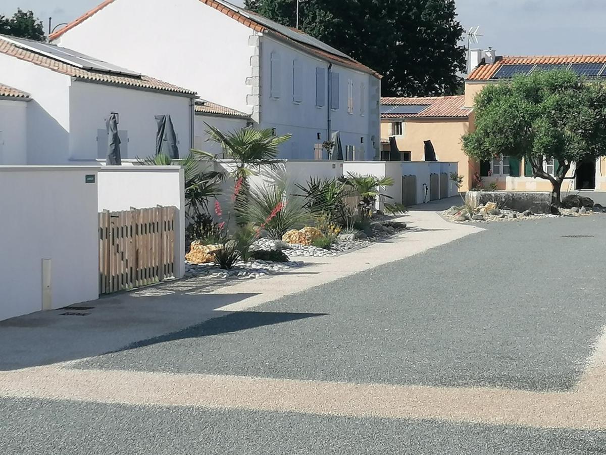 Le Mousse Maison Avec Piscine/Parking/Wifi/Plages 5Kms Ле-Мат Экстерьер фото